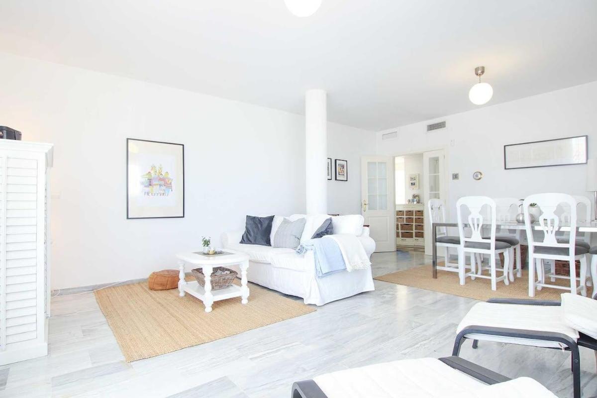 Precioso Atico En Cabopino - Marbella Apartment Exterior photo